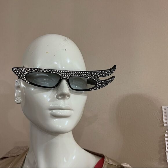GUCCI Strassed 56MM Embellished Asymmetrical Cat Eye Sunglasses in Havana color main image 8